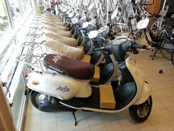 Aafje scooters